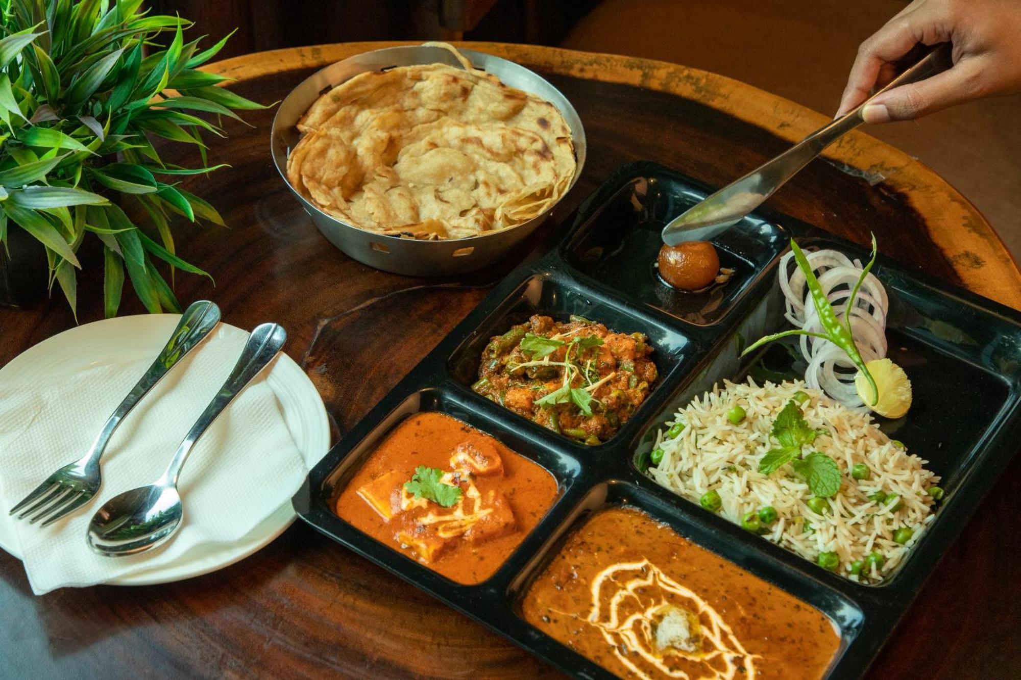 The Orion Hotel Era - Delhi Airport ニューデリー エクステリア 写真