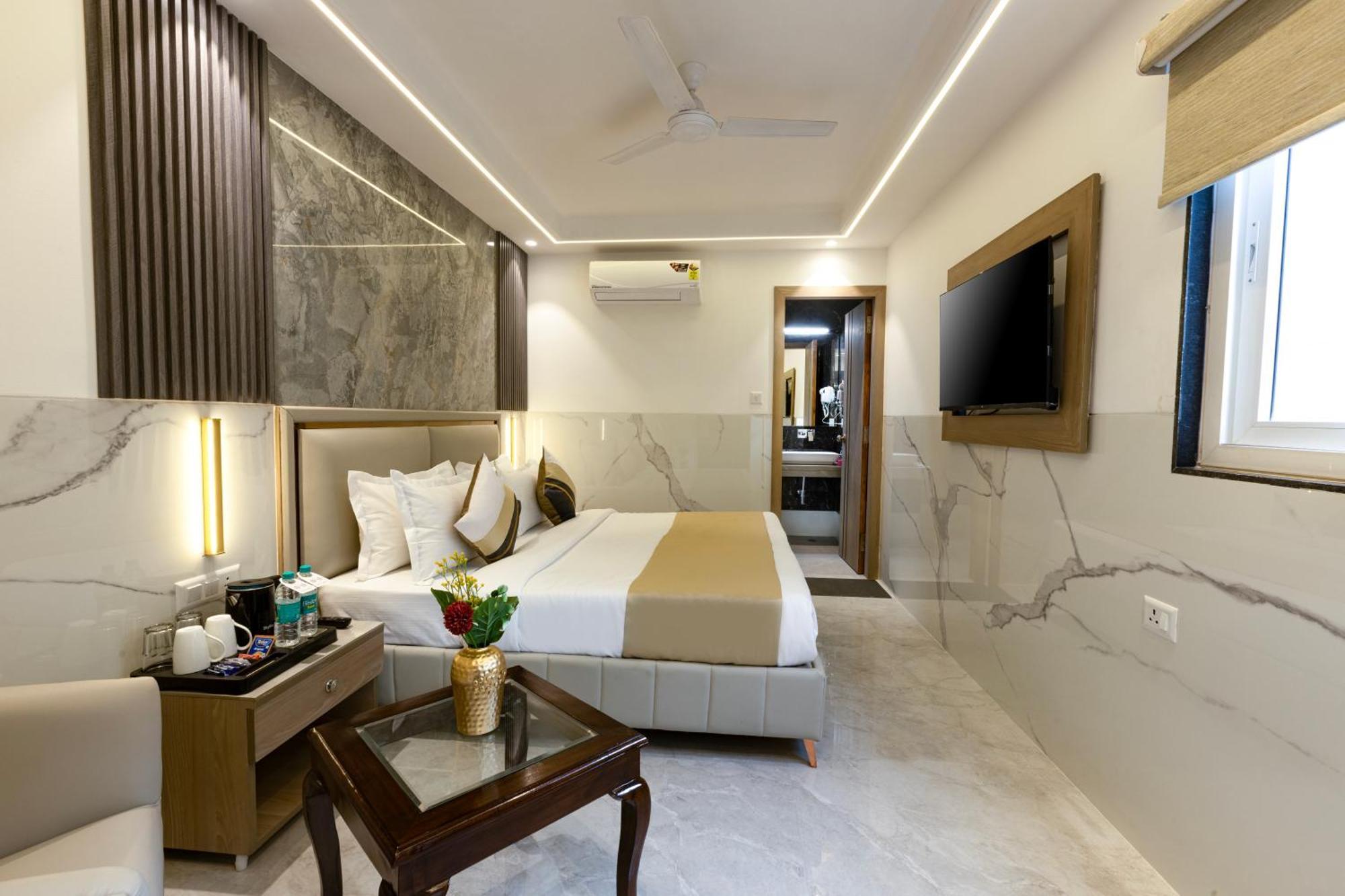 The Orion Hotel Era - Delhi Airport ニューデリー エクステリア 写真
