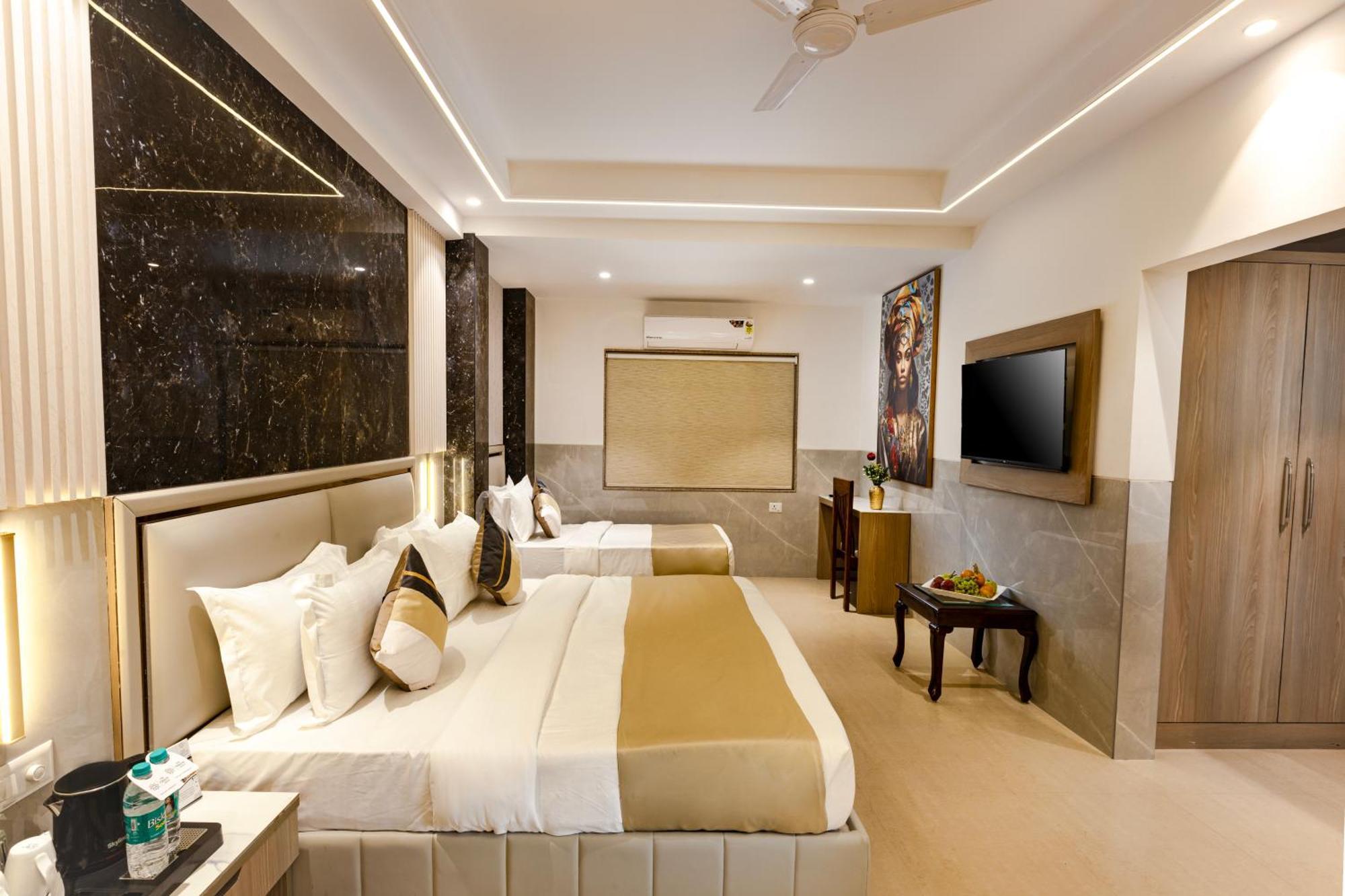 The Orion Hotel Era - Delhi Airport ニューデリー エクステリア 写真